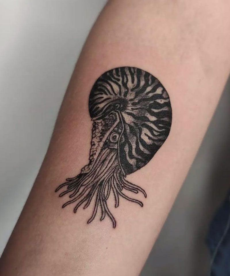 30 Awesome Nautilus Tattoos for Your Next Ink