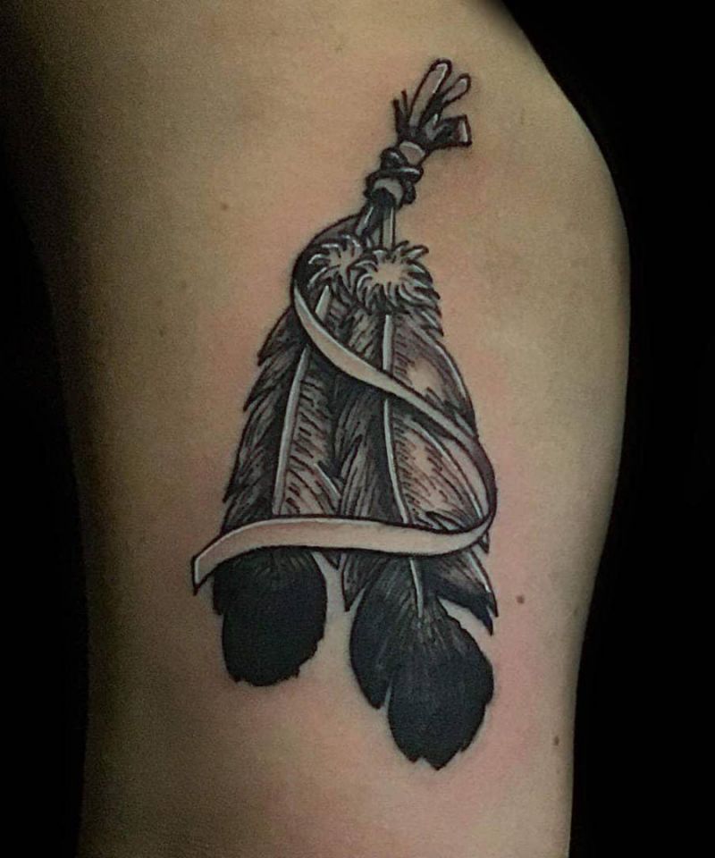 30 Pretty Eagle Feather Tattoos to Inspire You