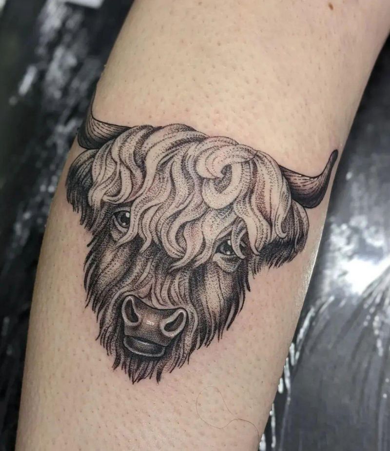 30 Classy Highland Cow Tattoos For Your Next Ink