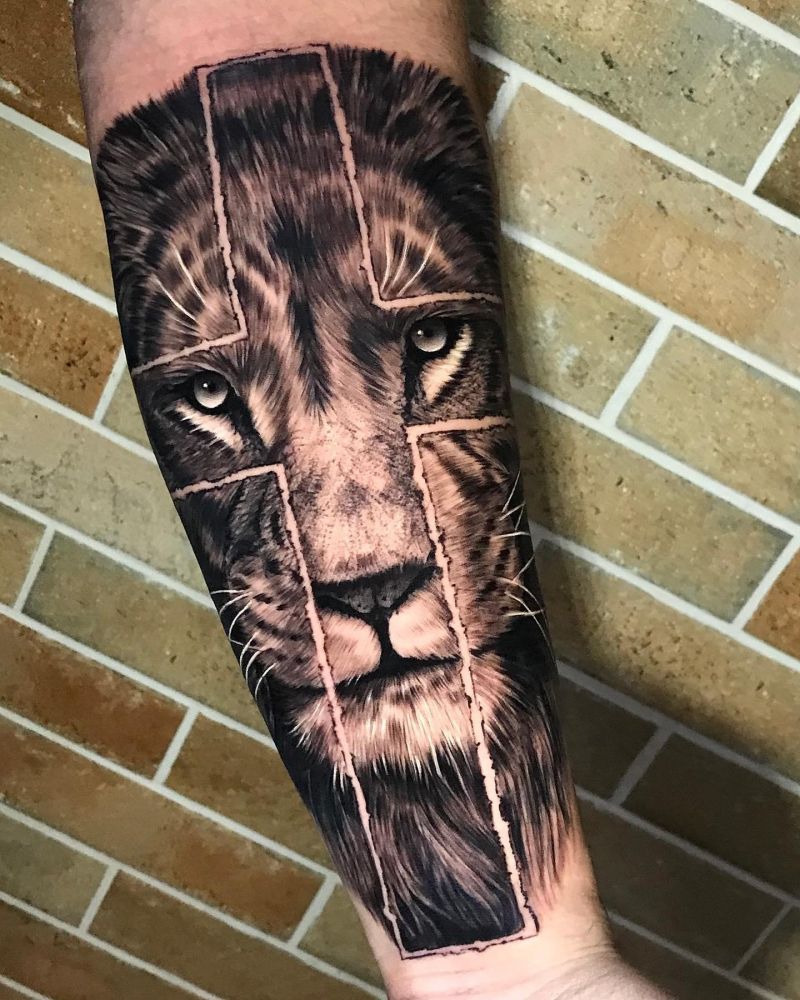 30 Unique Lion Cross Tattoos You Can Copy