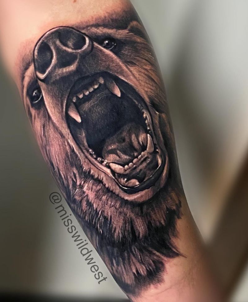 30 Awesome Grizzly Bear Tattoos For Your Next Ink