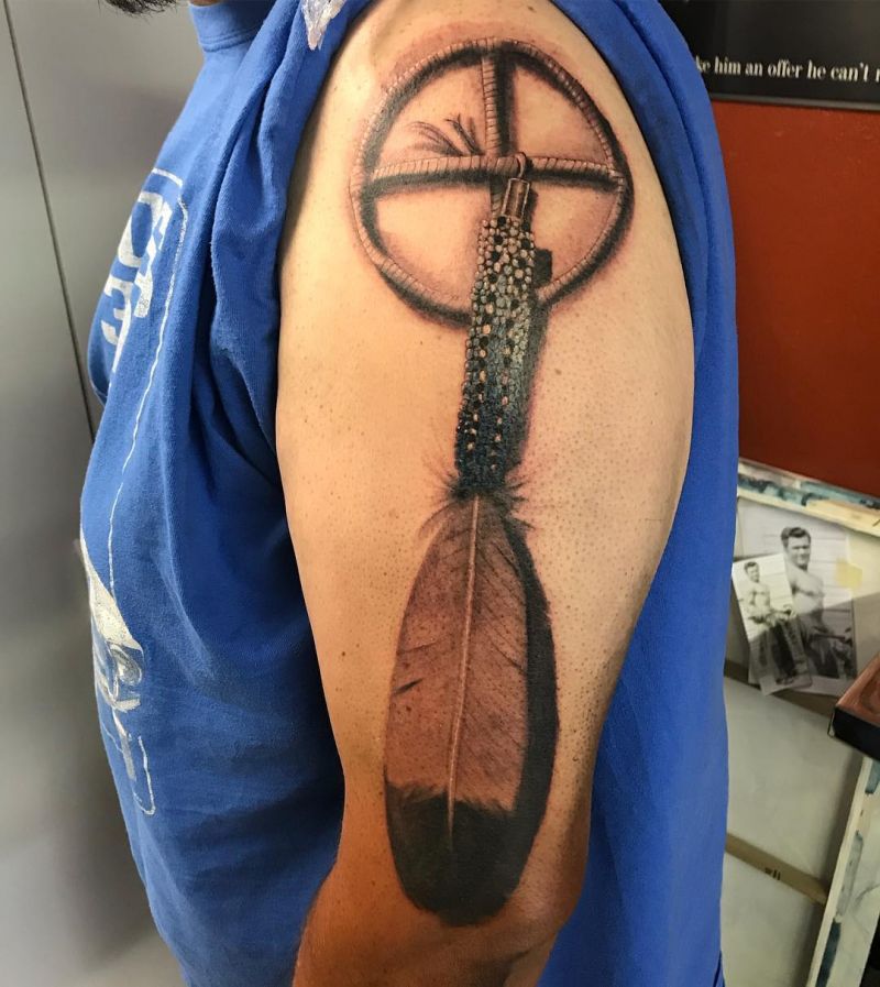 30 Pretty Eagle Feather Tattoos to Inspire You