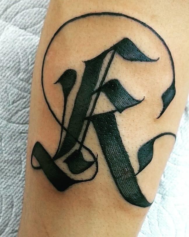 30 Unique Letter R Tattoos You Can Copy