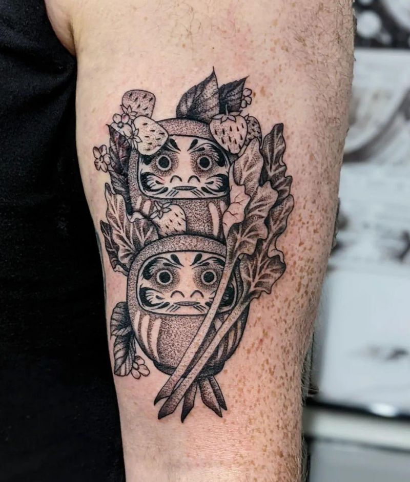 30 Unique Daruma Doll Tattoos for Your Inspiration