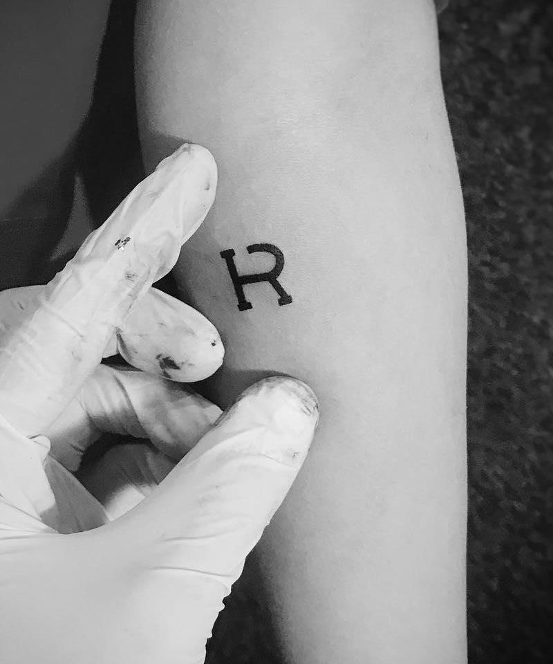 30 Unique Letter R Tattoos You Can Copy