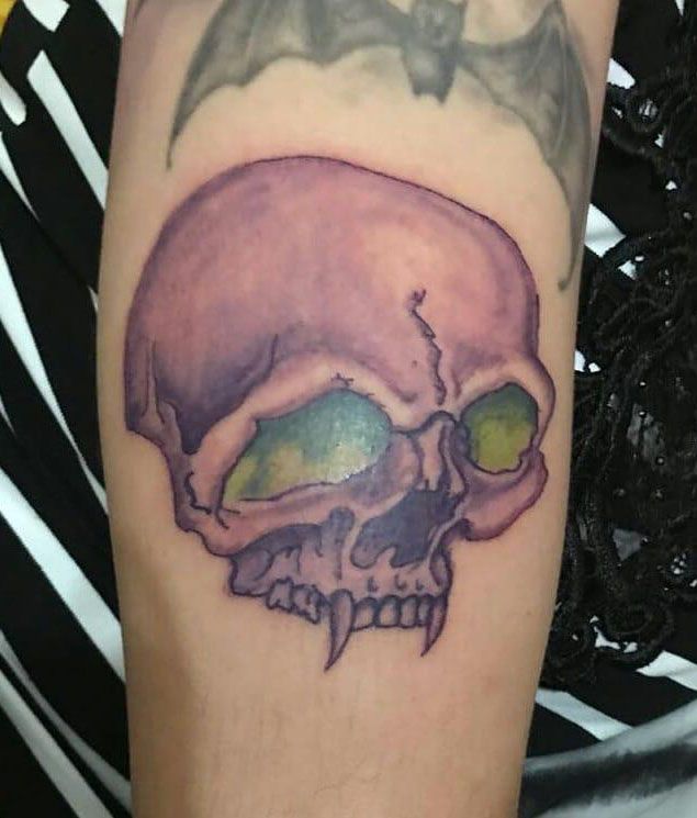 30 Cool Vampire Skull Tattoos for Your Inspiration