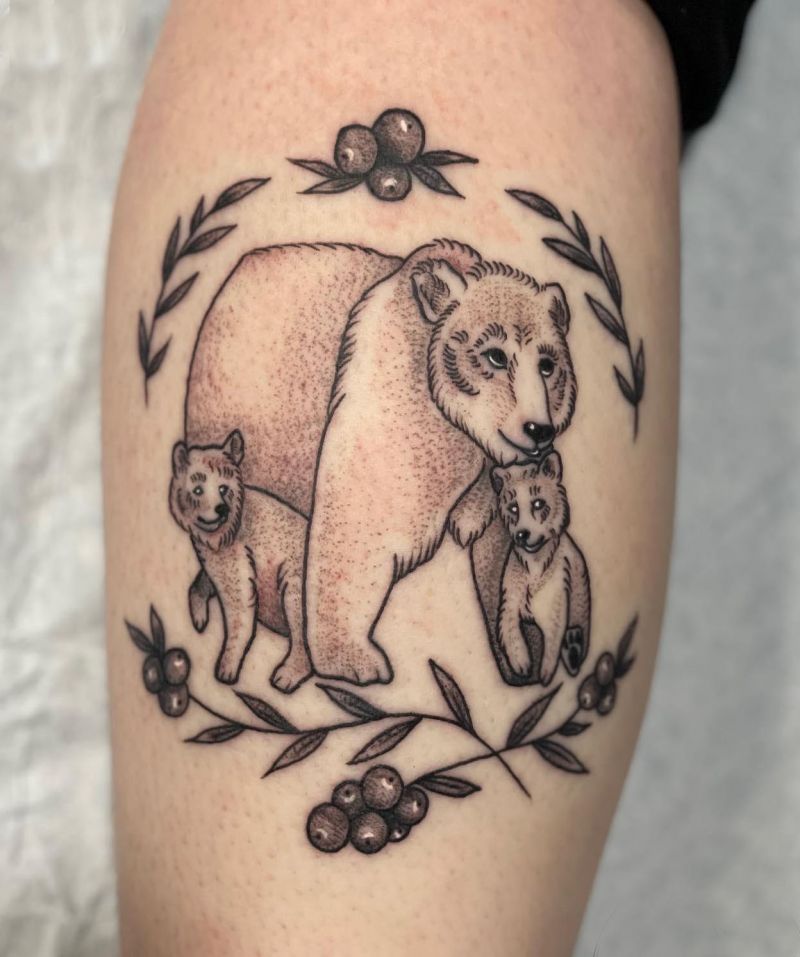 30 Classy Mama Bear Tattoos to Inspire You