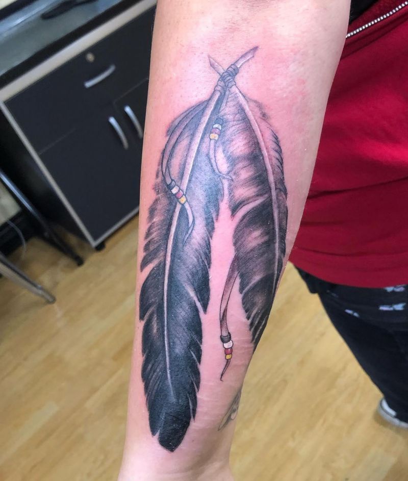 30 Pretty Eagle Feather Tattoos to Inspire You