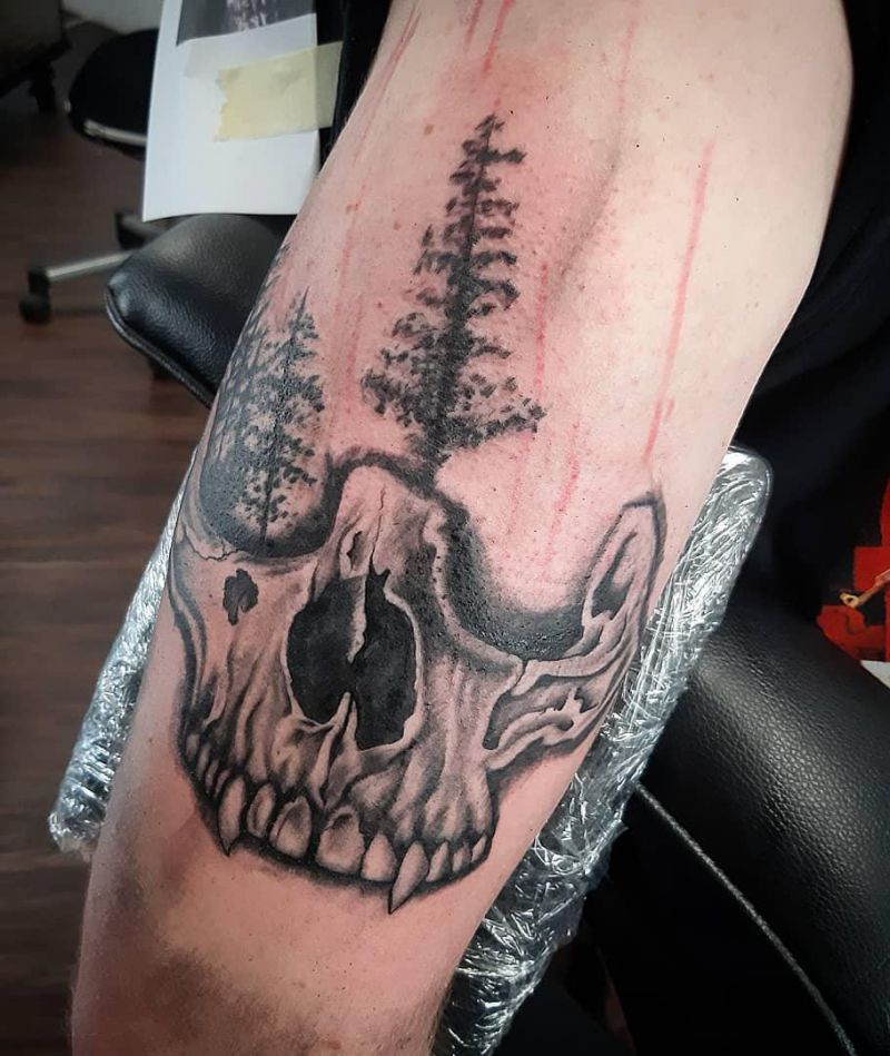 30 Cool Vampire Skull Tattoos for Your Inspiration