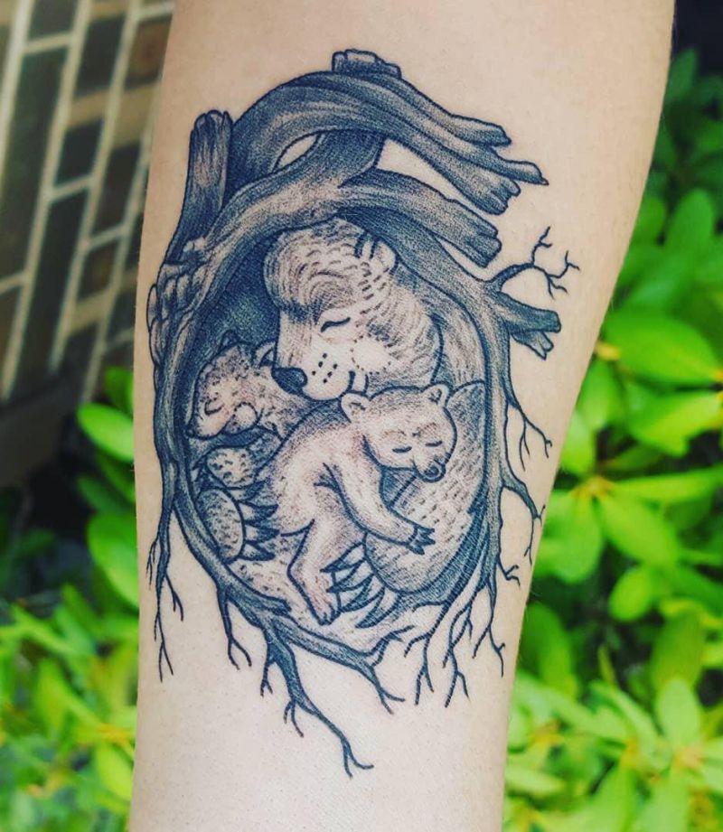 30 Classy Mama Bear Tattoos to Inspire You