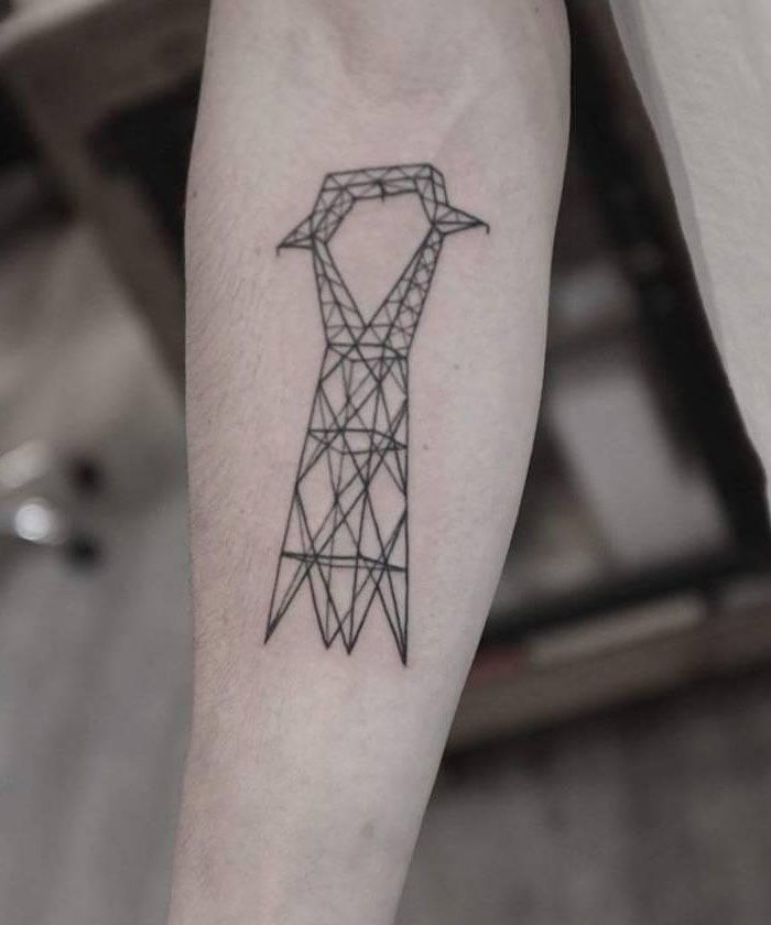 5 Unique Pylon Tattoos You Can Copy