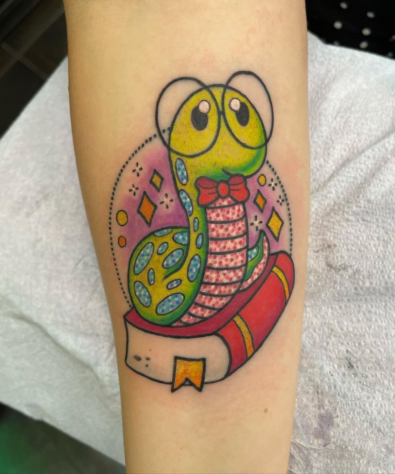 30 Unique Reading Tattoos You Can Copy