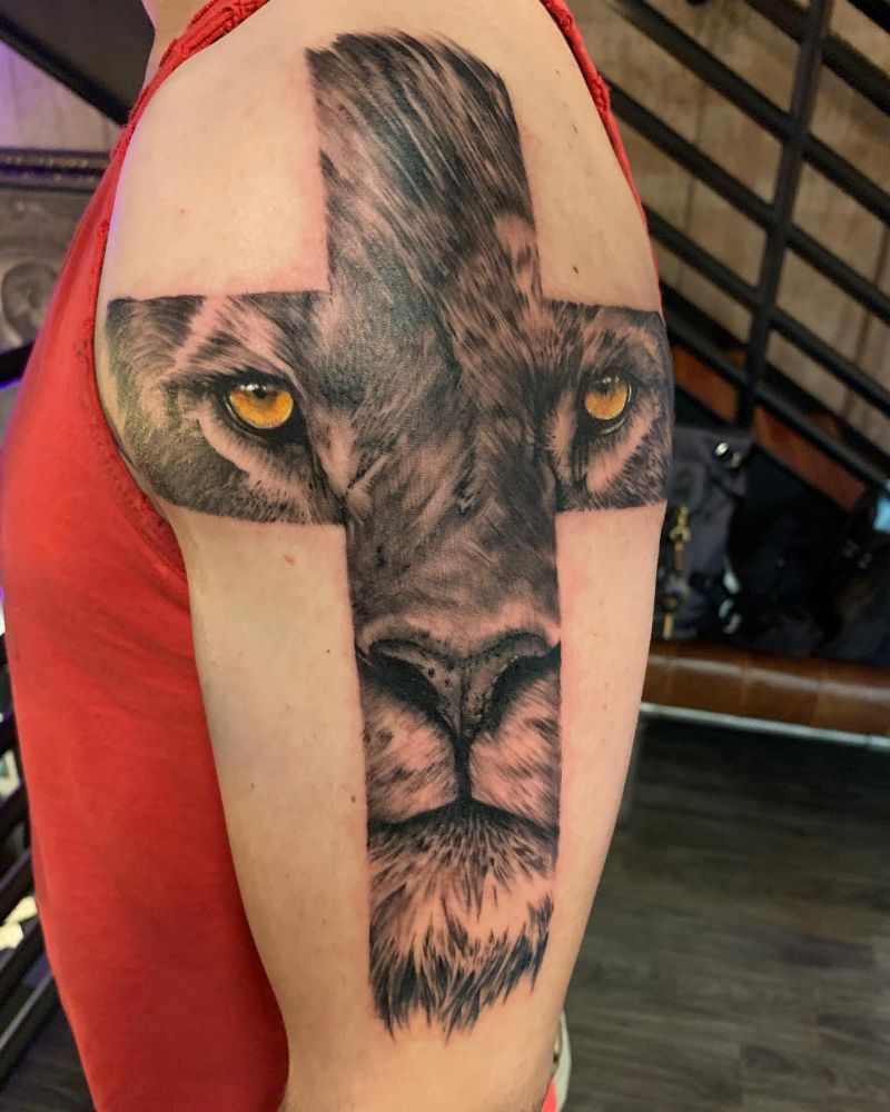 30 Unique Lion Cross Tattoos You Can Copy