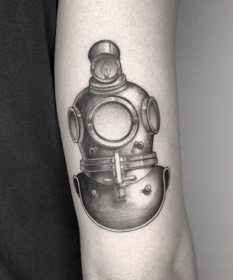 30 Unique Diving Helmet Tattoos You Must Love