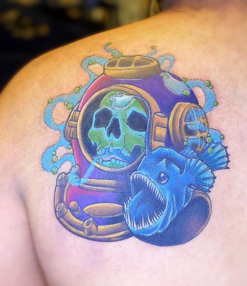 30 Unique Diving Helmet Tattoos You Must Love