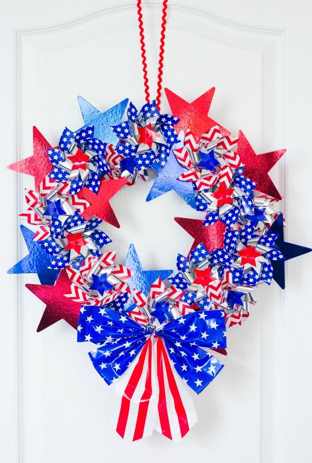 43 Cool DIY Patriotic Wreaths for 4th of July