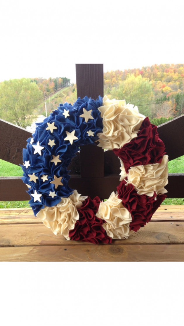 43 Cool DIY Patriotic Wreaths for 4th of July