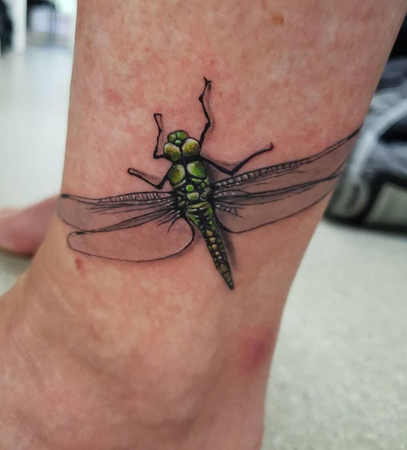 10 Elegant 3D Dragonfly Tattoos to Inspire You