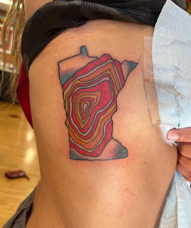 Pretty Agate Tattoo on Upper Arm