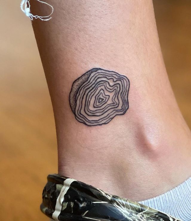 Simple Agate Tattoo on Ankle