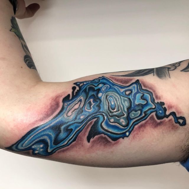 Blue Agate Tattoo on Upper Arm