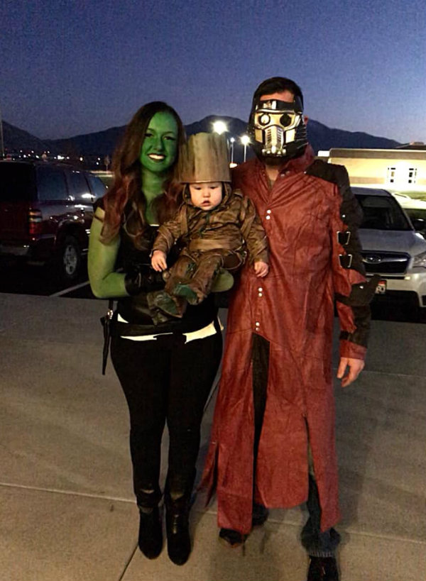 40 Clever Family Halloween Costume Ideas