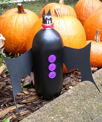 35 Easy Halloween Decorations and Crafts You Can Make Yourself