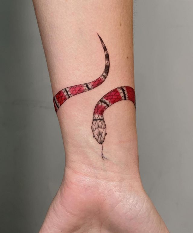 Elegant Gucci Snake Tattoo on Wrist