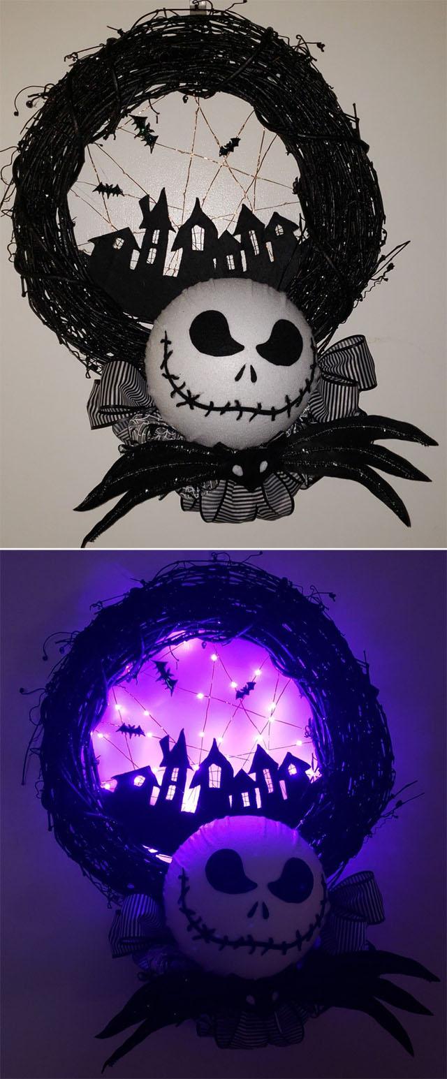 37 Spooky DIY Halloween Wreaths For Your Front Door