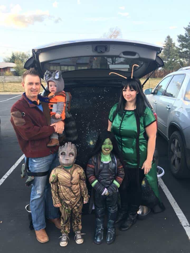 40 Clever Family Halloween Costume Ideas