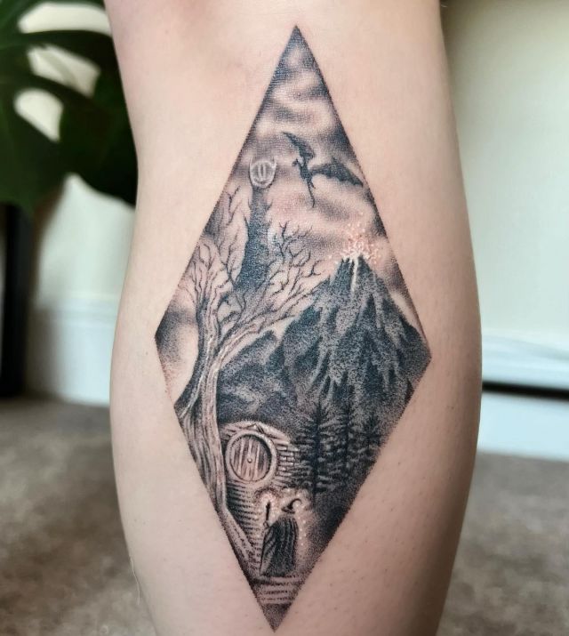 Diamond shaped Gandalf Tattoo on Leg