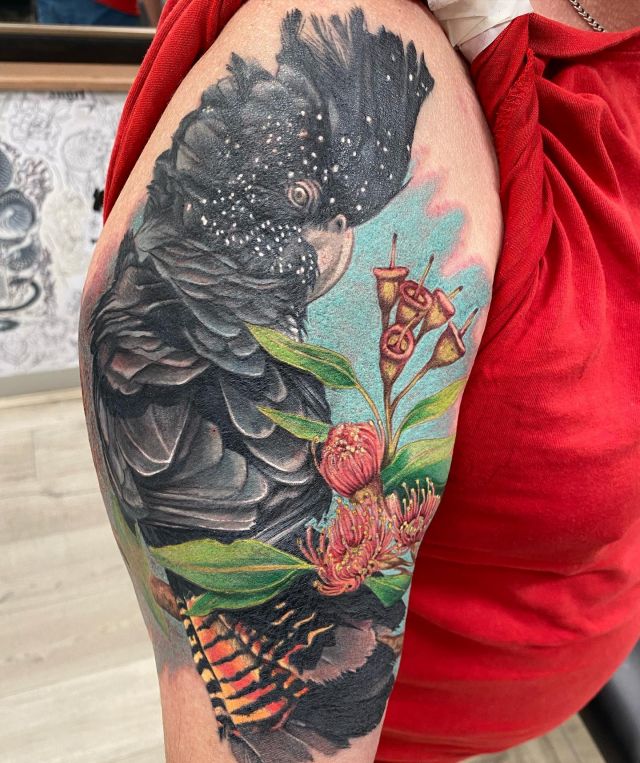 Cool Cockatoo Tattoo on Shoulder