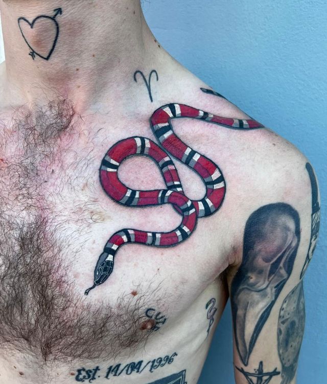 Pretty Gucci Snake Tattoo on Shoulder