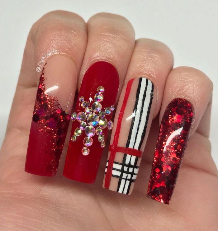 Long Square Red Snowflake Nail