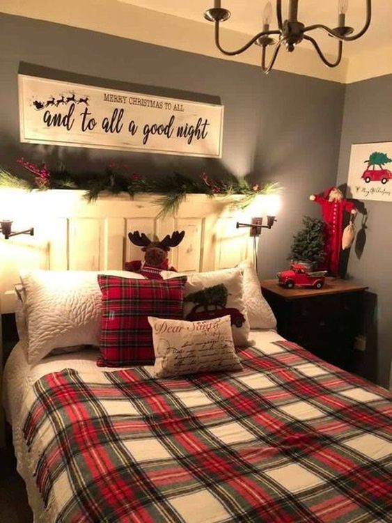 40 Festive Christmas Bedroom Decorating Ideas