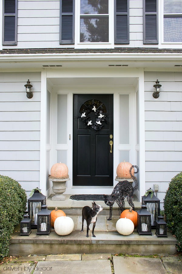 43 Halloween Porch Decorating Ideas for 2022