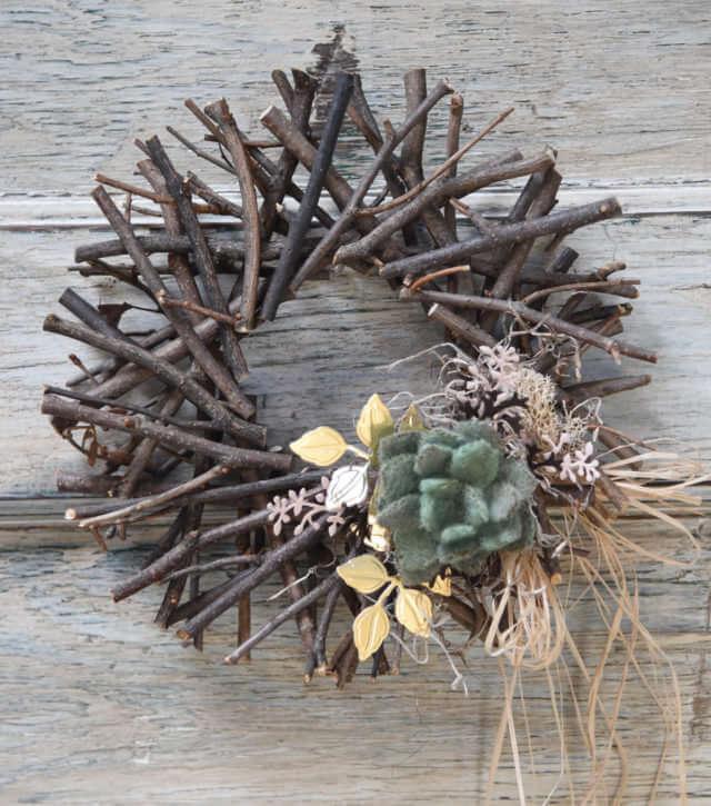 31 DIY Rustic Twig Crafts for Christmas