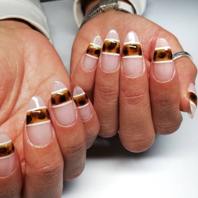 Almond Tortoise Shell Nail Art