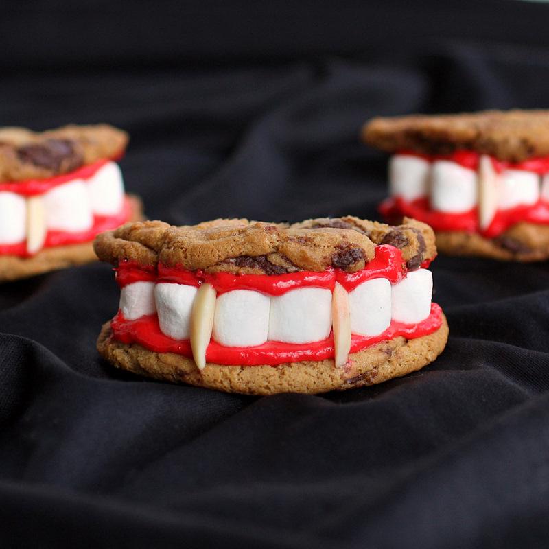 40 Spooky Halloween Dessert Ideas for Halloween Party