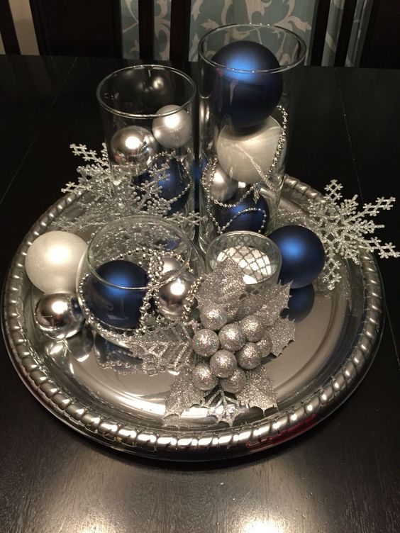 40 Pretty Christmas Table Centerpieces Decoration Ideas