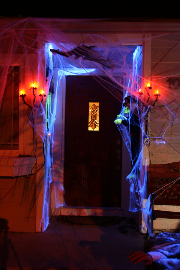 43 Halloween Porch Decorating Ideas for 2022