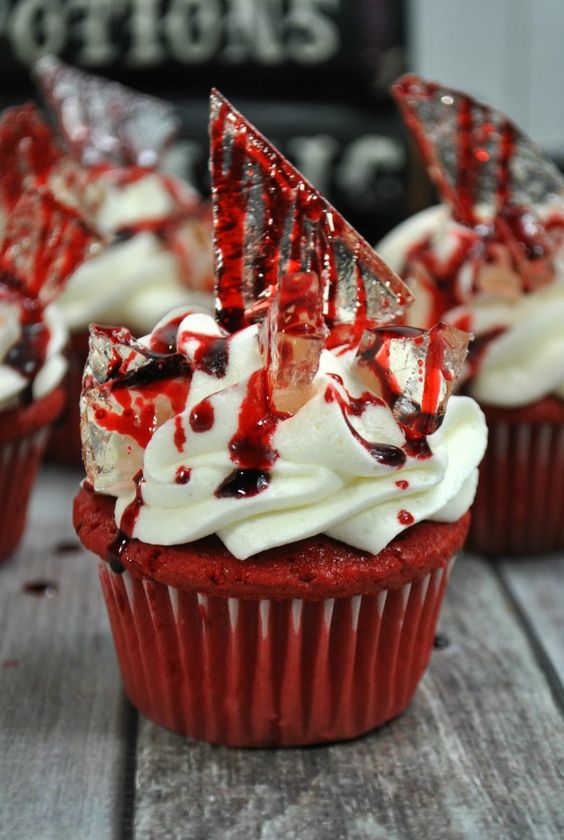 40 Spooky Halloween Dessert Ideas for Halloween Party