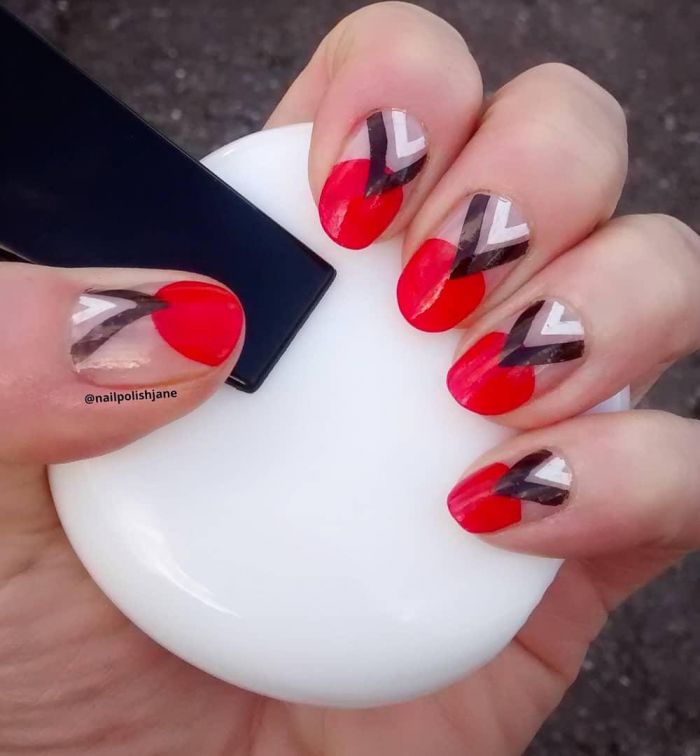 10 Pretty Negative Space Nail Art Designs You Will Love