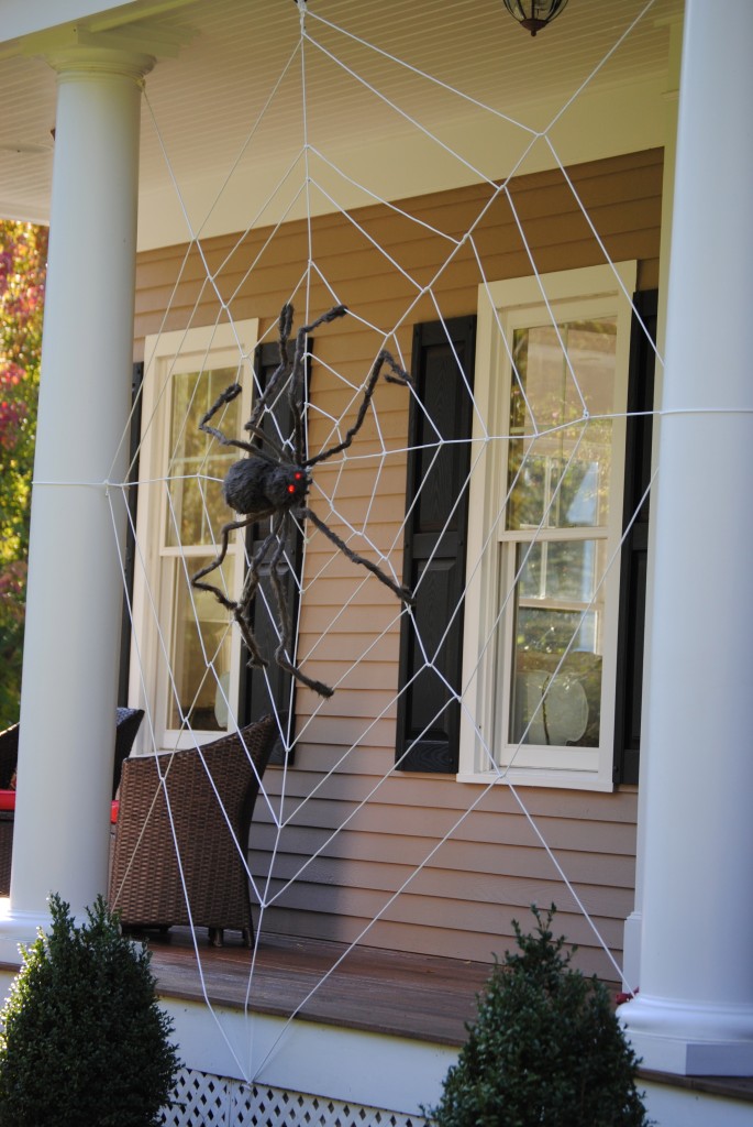 43 Halloween Porch Decorating Ideas for 2022