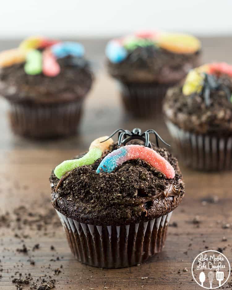 40 Spooky Halloween Dessert Ideas for Halloween Party