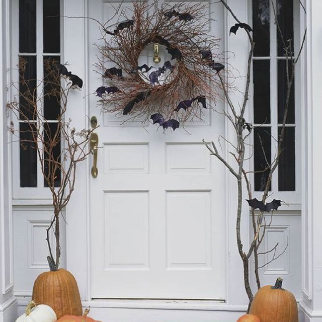 43 Halloween Porch Decorating Ideas for 2022