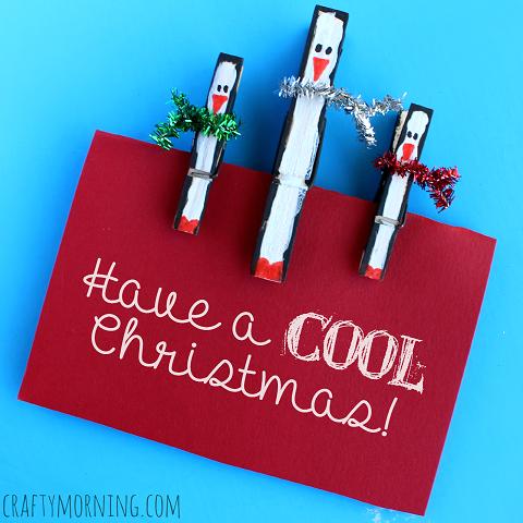 36 Creative Christmas Clothes Pin Crafts and Ideas