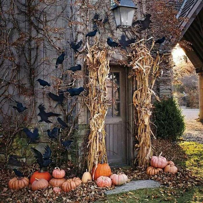 43 Halloween Porch Decorating Ideas for 2022