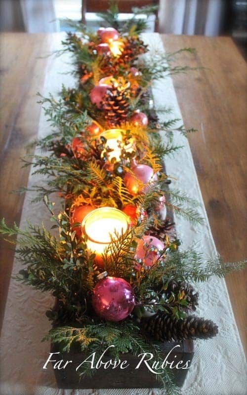 40 Pretty Christmas Table Centerpieces Decoration Ideas