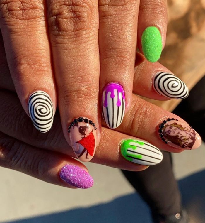 Oval Beetlejuice Nail Art